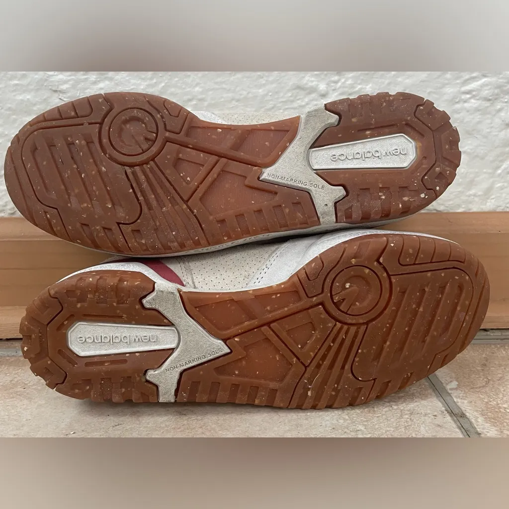 New Balance 550 Sea Salt Astro Dust, Women’s basketball sneakers, grippy; size 8 - Image 9