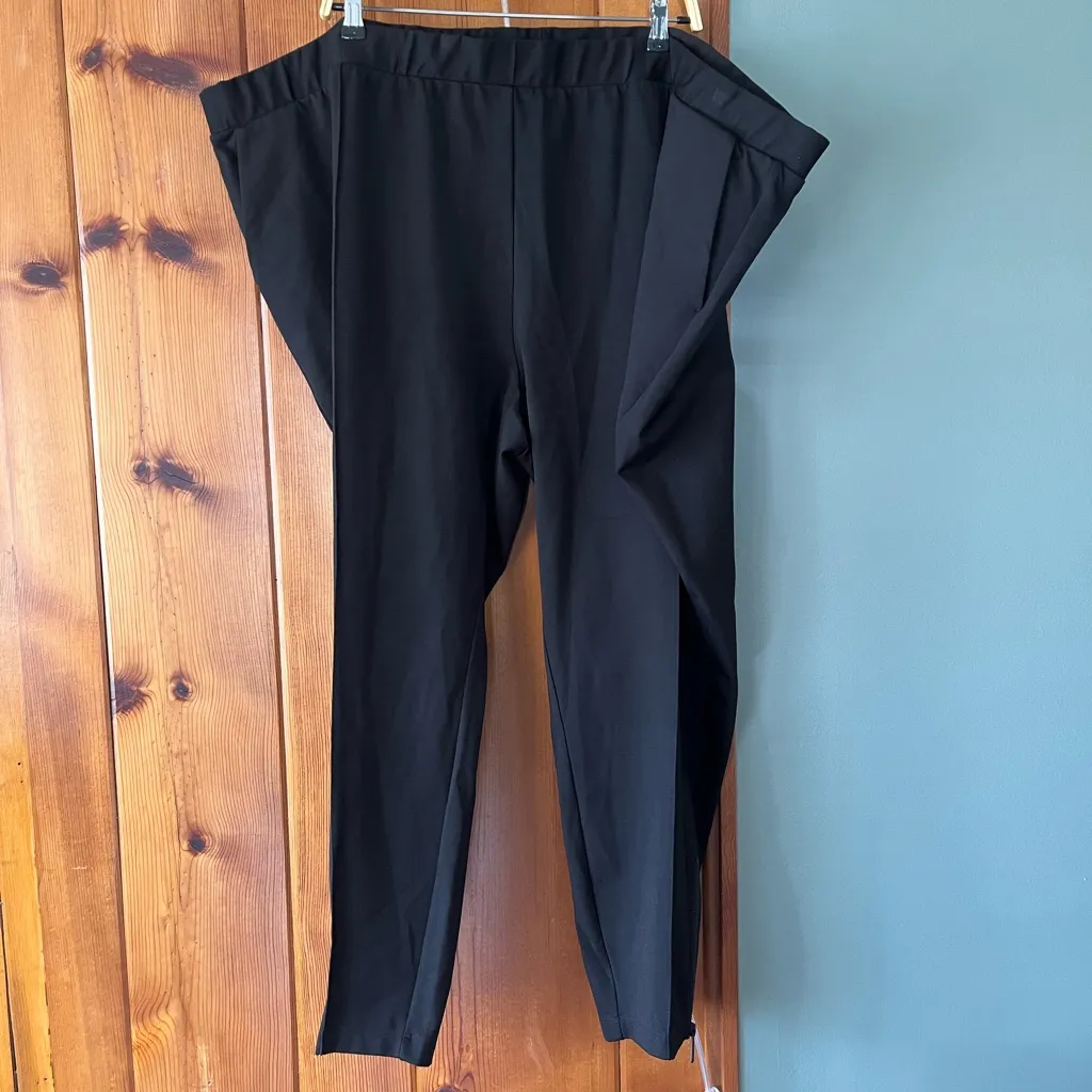 Universal Standard NWT Moro Pintuck Pocket Ponte Pants- Size 3XL (Size 34-36) - Image 1