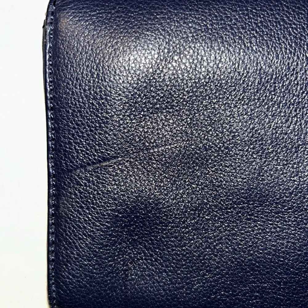 Talbots  Leather Wristlet. - Image 4