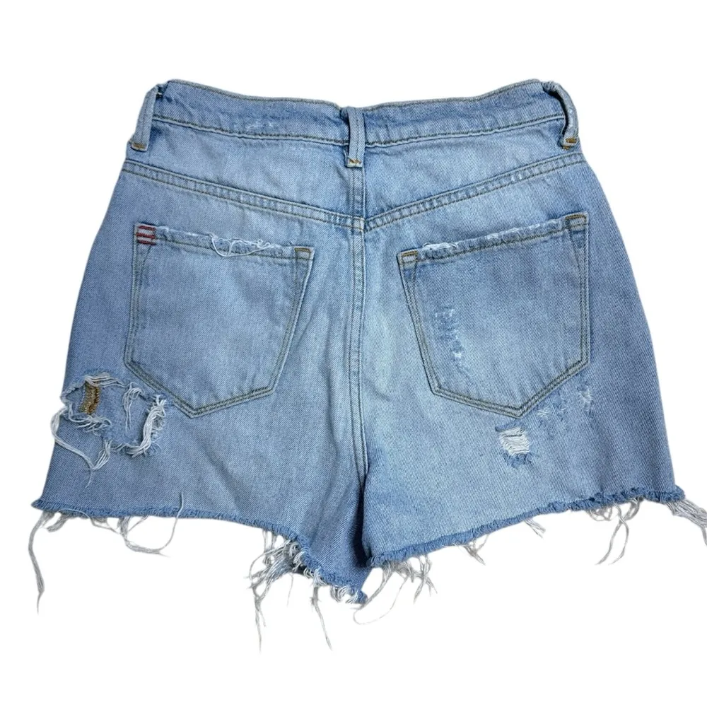 Urban Outfitters BDG Mom High Rise Distressed Denim Shorts Womens 26W - Image 7