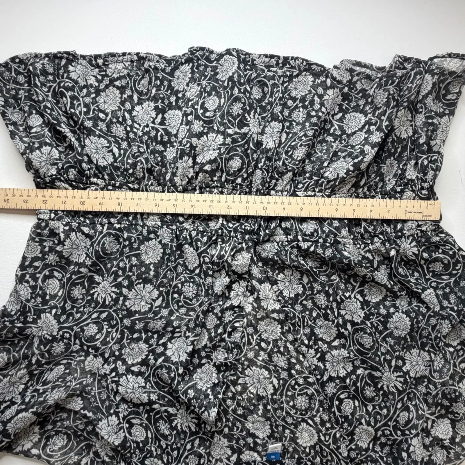 Old Navy Smocked Floral Blouse Size 3X Black Sheer Whimsigoth Lightweight Boho - Image 12