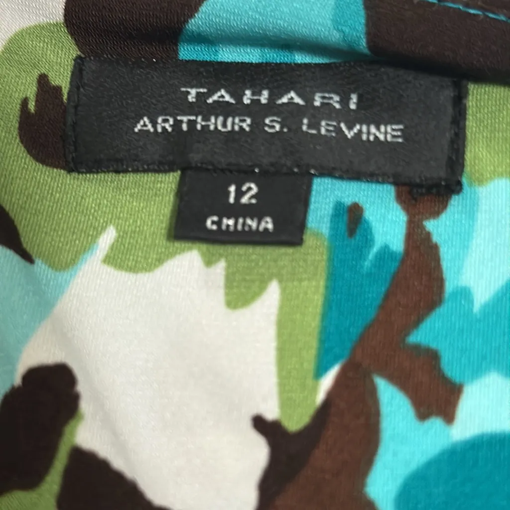 Tahari Arthur S. Levine woman print dress size 12 - Image 6