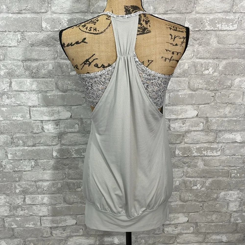 Lululemon No Limits Tank
Silver Spoon / Petite Fleur Silver Spoon - Image 4