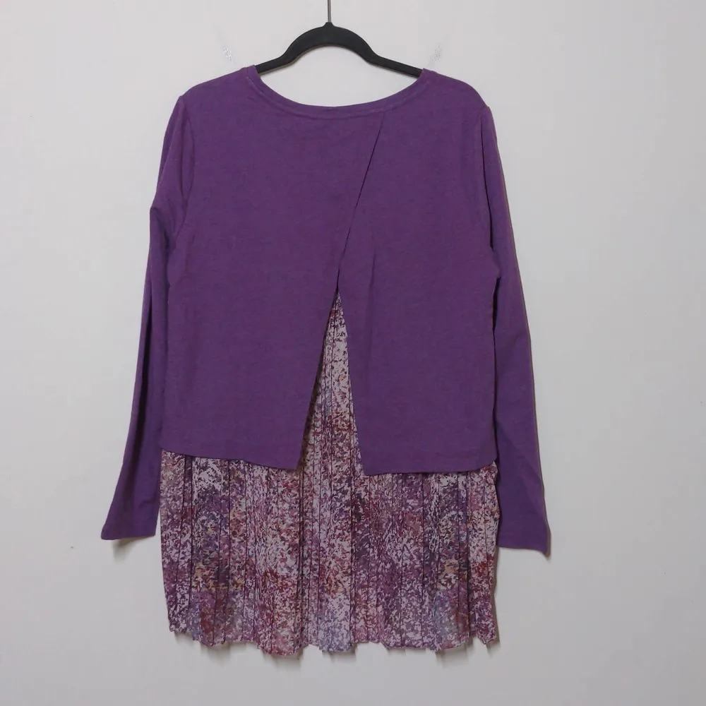 Logo Lounge By Lori Goldstein Split Back Knit Tunic Top Floral Purple L - Image 4