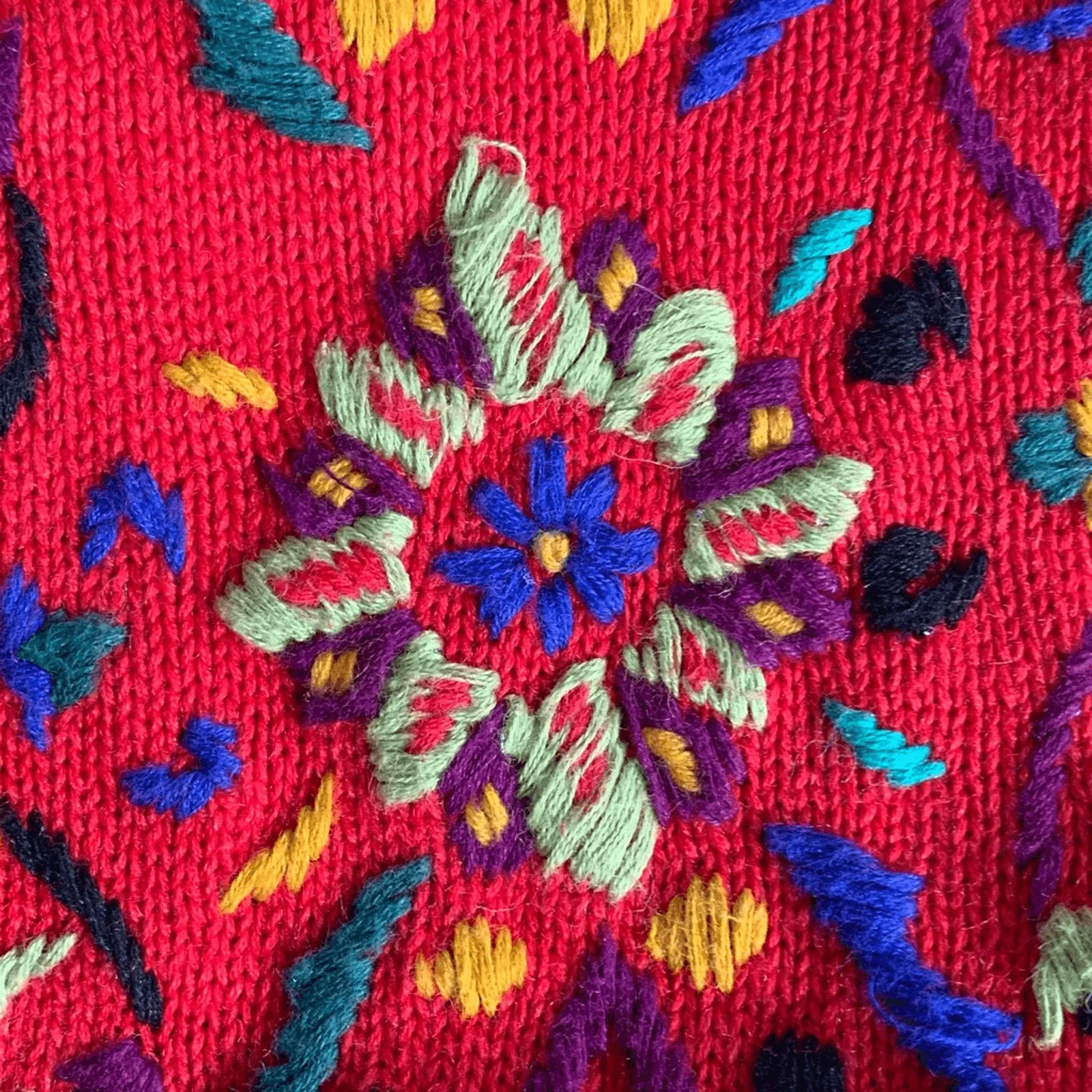 Vintage 90s Michael Simon Cherry Red Embroidered Knit Cardigan Sweater Eclectic Size L - Image 10