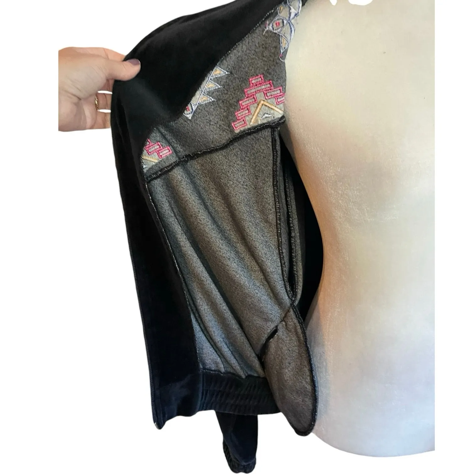 Vintage Womens Oleg Cassini 80s Black Velour Embroidered Retro Zip Jacket Medium - Image 5