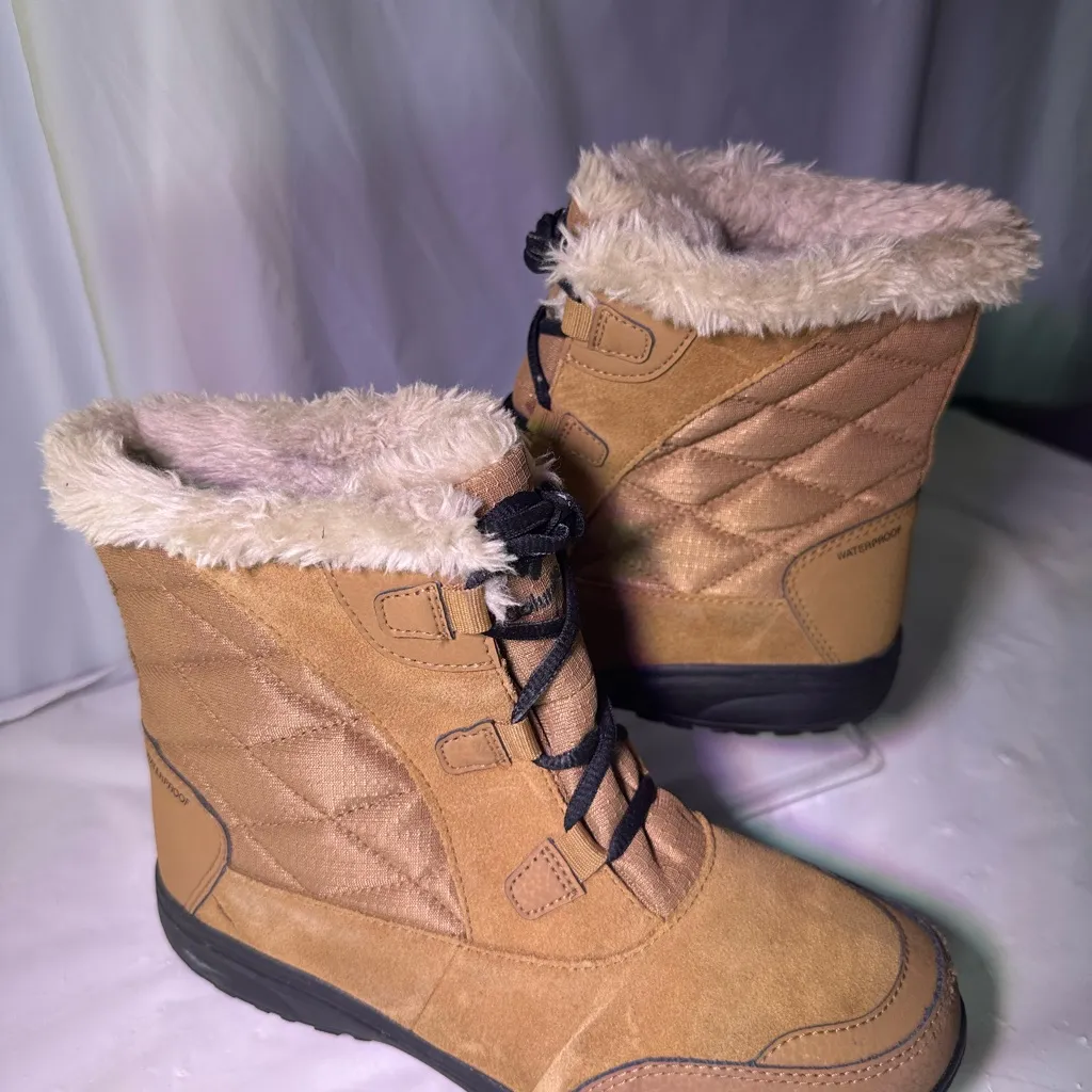 Columbia Women's Brown Quilted Winter Boots - Image 5