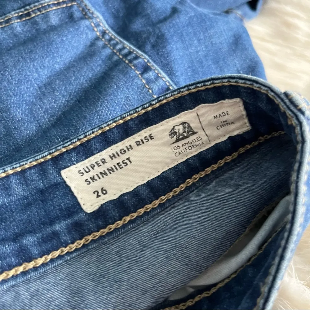 Bullhead Super High Rise Skinniest Jeans - Image 4