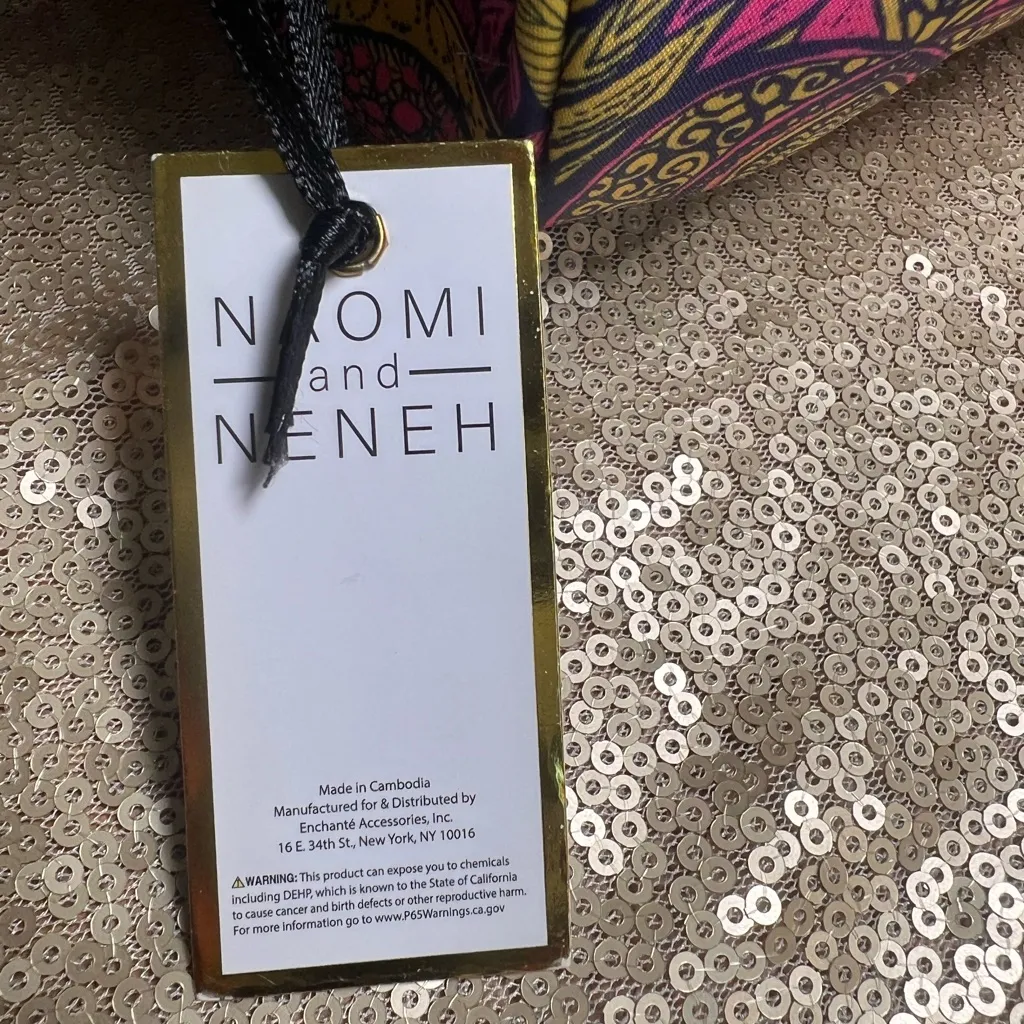 Naomi And Neneh Makeup Bag Pink - Image 10