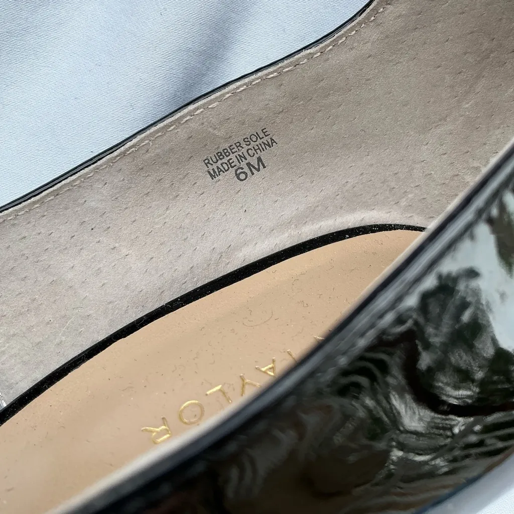 Elegant Black Patent Leather Heels🌹🌹 - Image 3