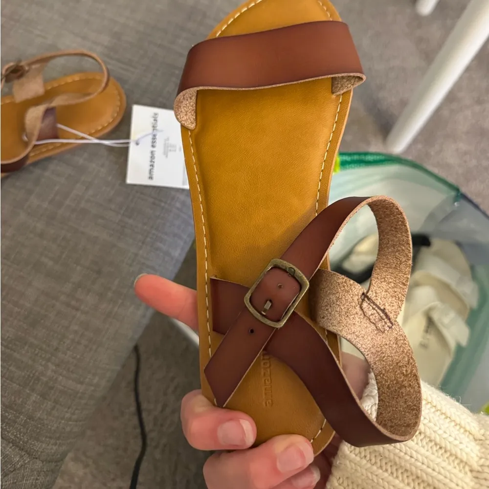 NWT Amazon essentials sandals - Image 6