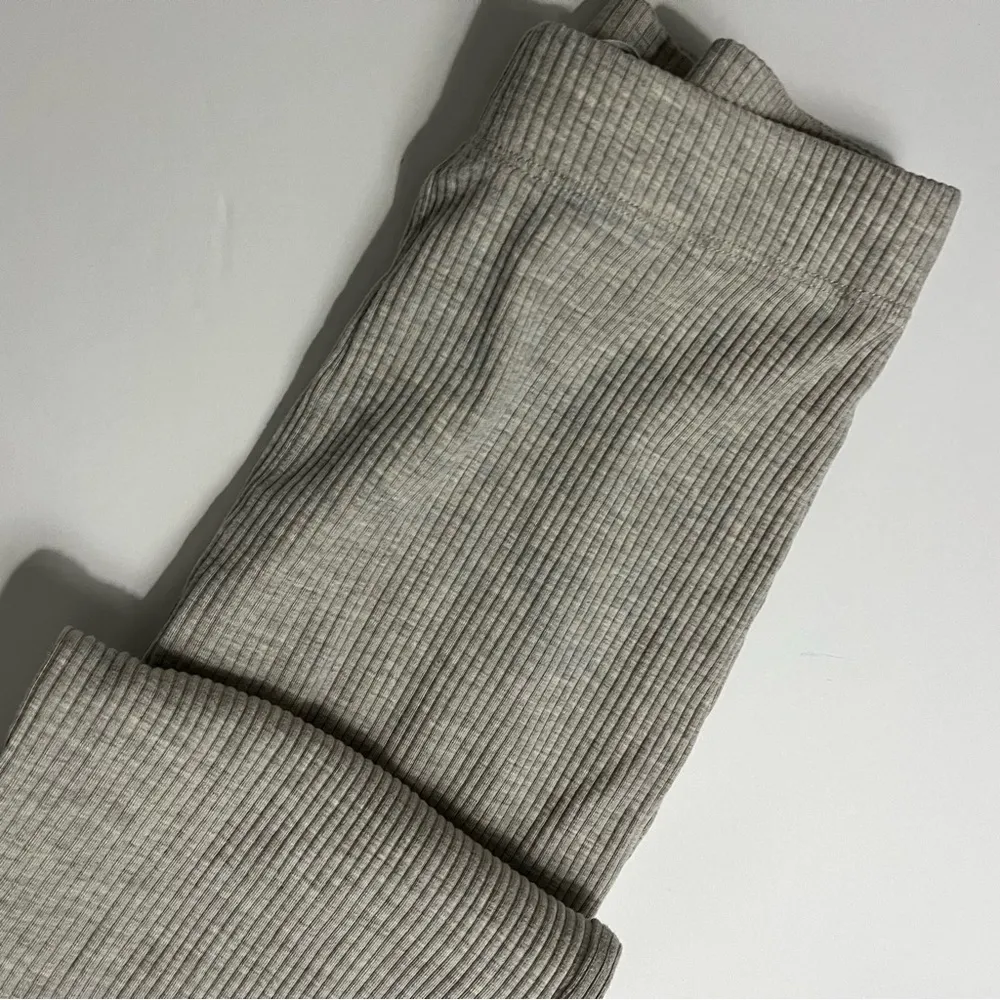 Reformation Jeans • Grey Ribbed Casual Pants - Image 3