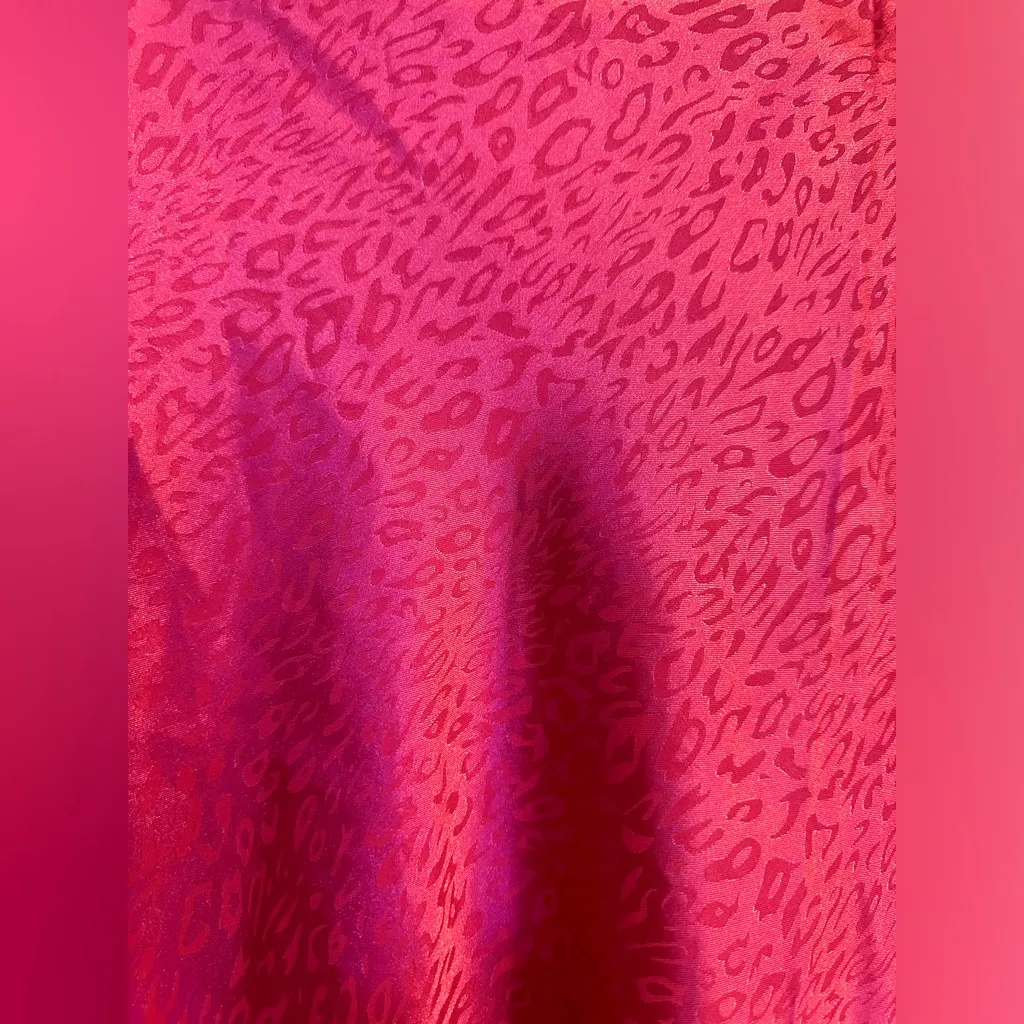 Cotton Candy LA midi hot pink skirt Size M - Image 2