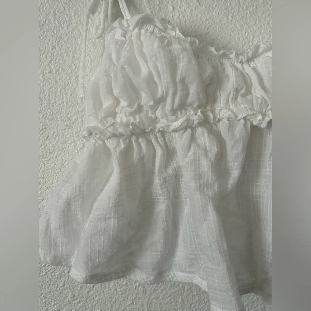 Princess Polly JAMILA TOP WHITE Sleeveless Crop Camisole with Ruffled Bustier 0 - Image 4