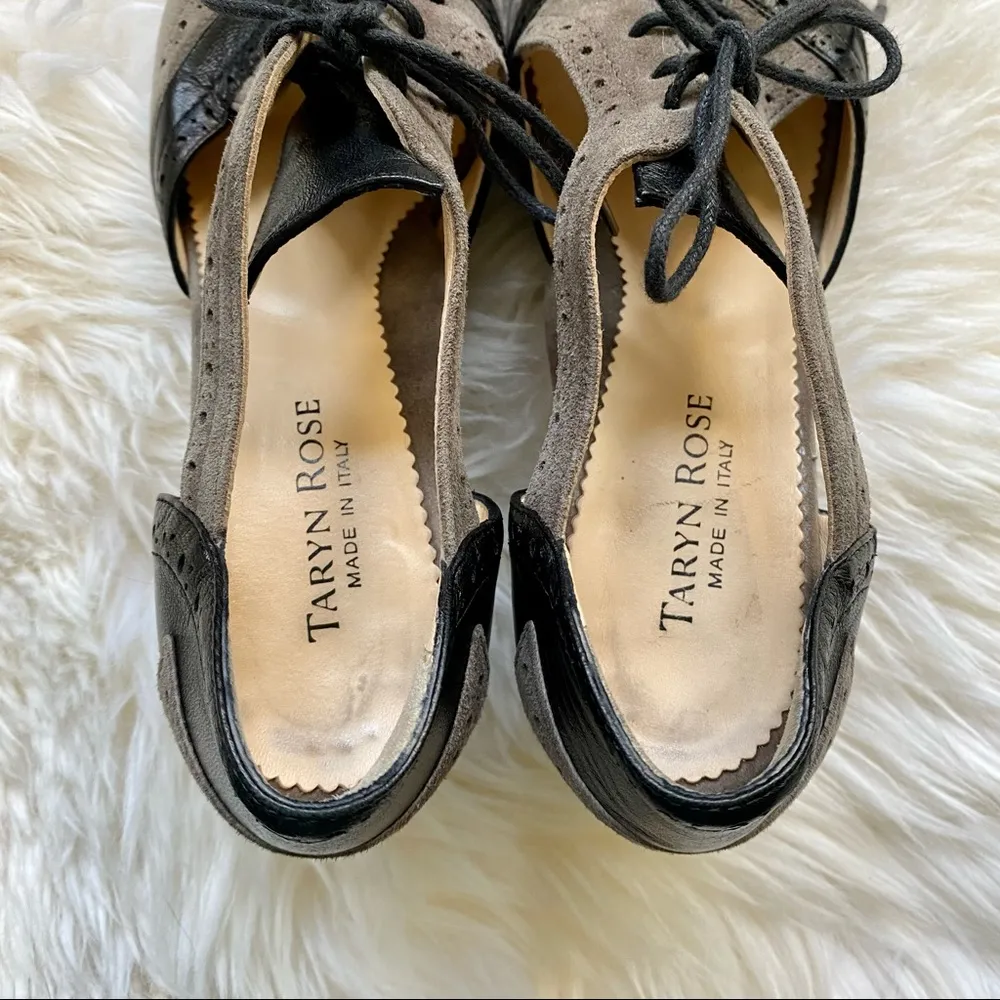 Taryn Rose Vintage Style Leather and Suede Oxford Heels Black and Taupe/Grey 37 - Image 5