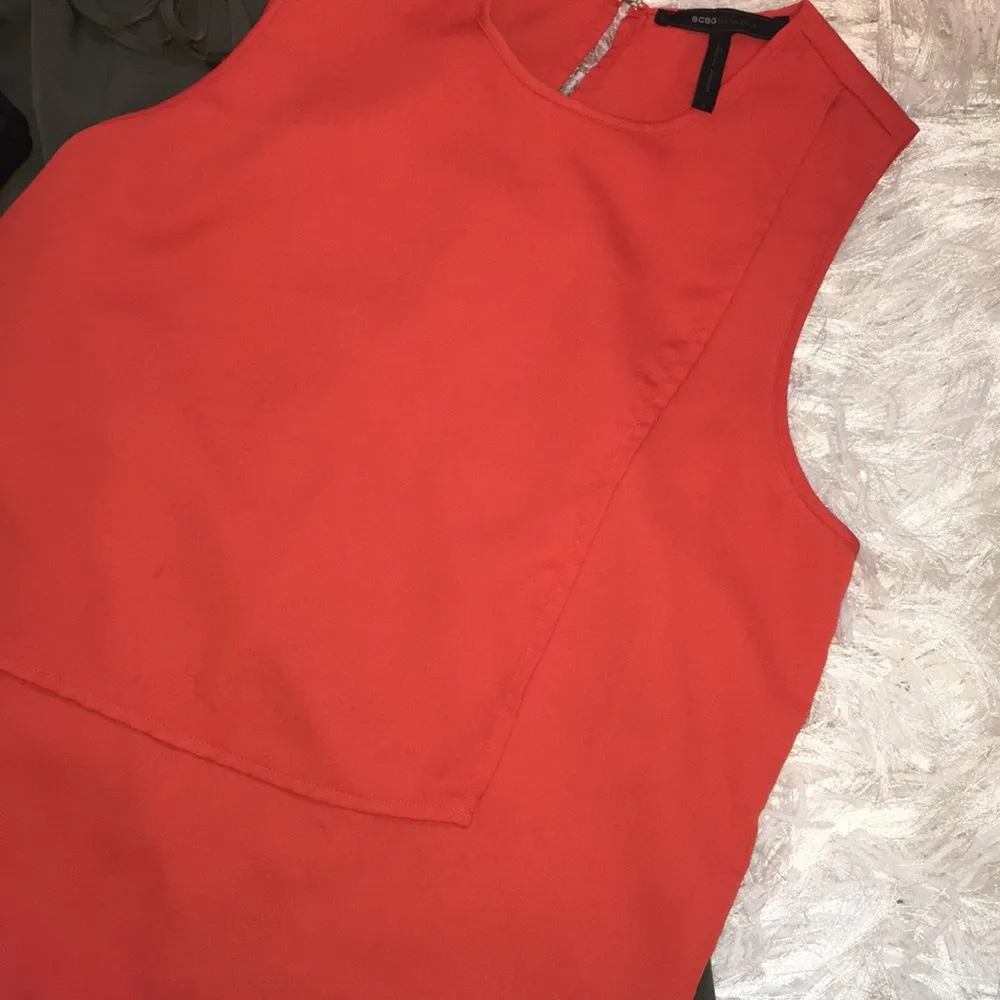 BCBGMAXAZRIA Woman’s Rich Orange Panel Front Tank Sleeveless Blouse - Image 3