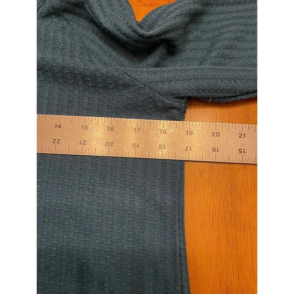 CHASER Women's Medium Faux Button Sleeve Thermal Waffle Knit Top Shirt Teal - Image 6