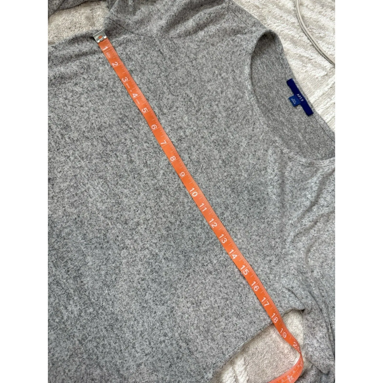 Petite Apt. 9 Sweater Gray Size PM Fuzzy High-Low Tunic New Women’s Long Sleeve - Image 8