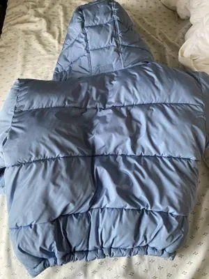 American Eagle Blue Cropped Puffer Jacket  - Image 4