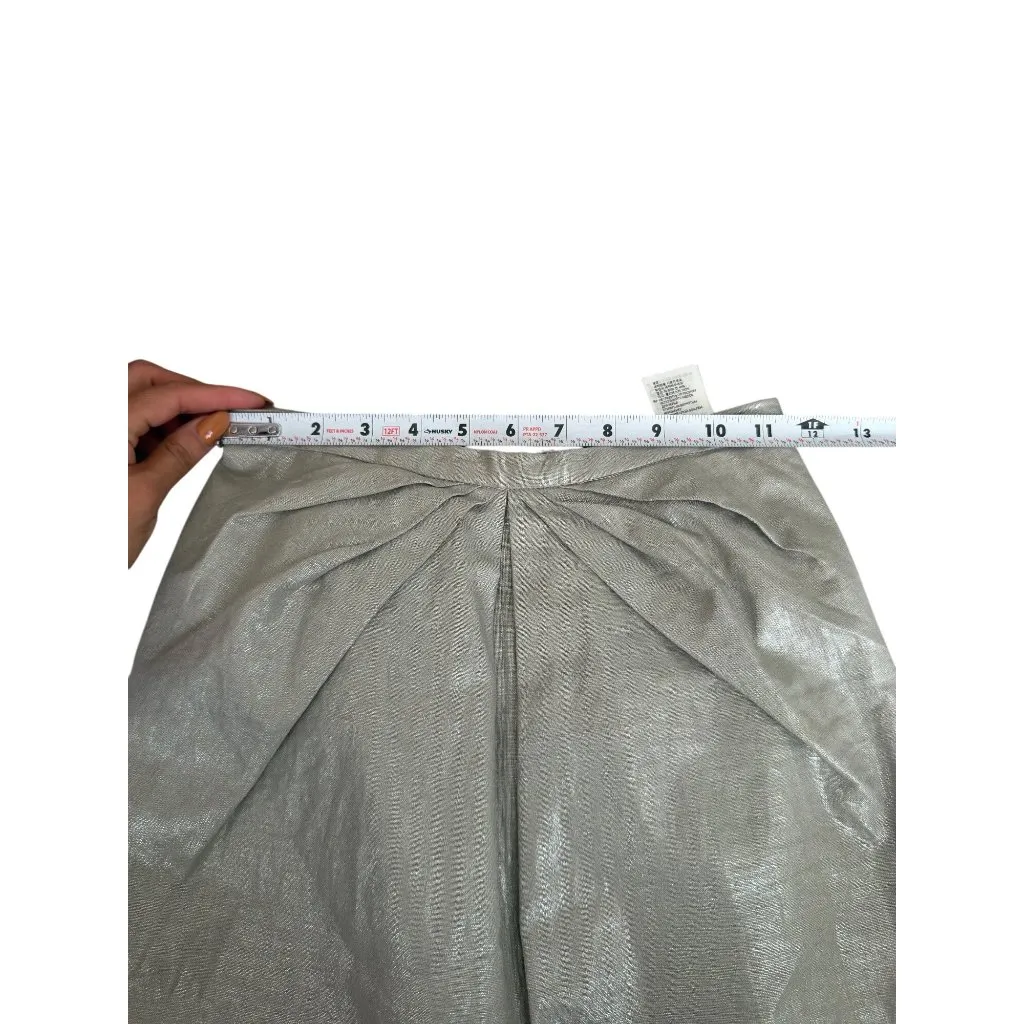 H&M Silver Ruched Holiday Mini Skirt Size 2 - Image 6