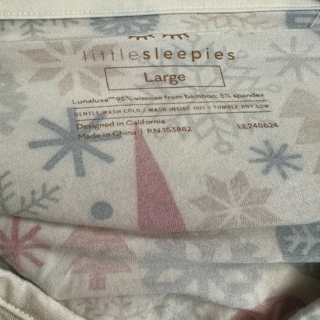 Little Sleepies Christmas Pajama Top Long Sleeve Bamboo Loungewear Size Large - Image 3
