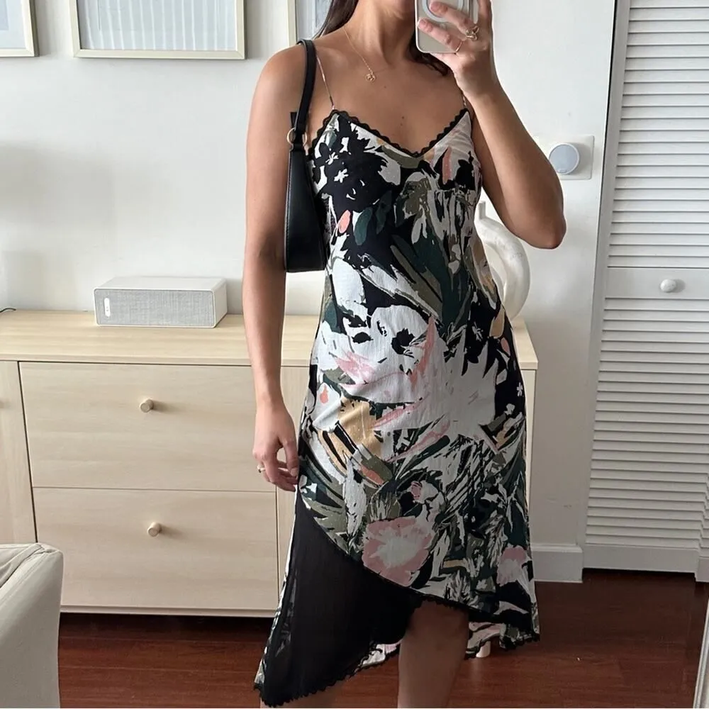 Club Monaco 100% silk floral slip dress - Image 3