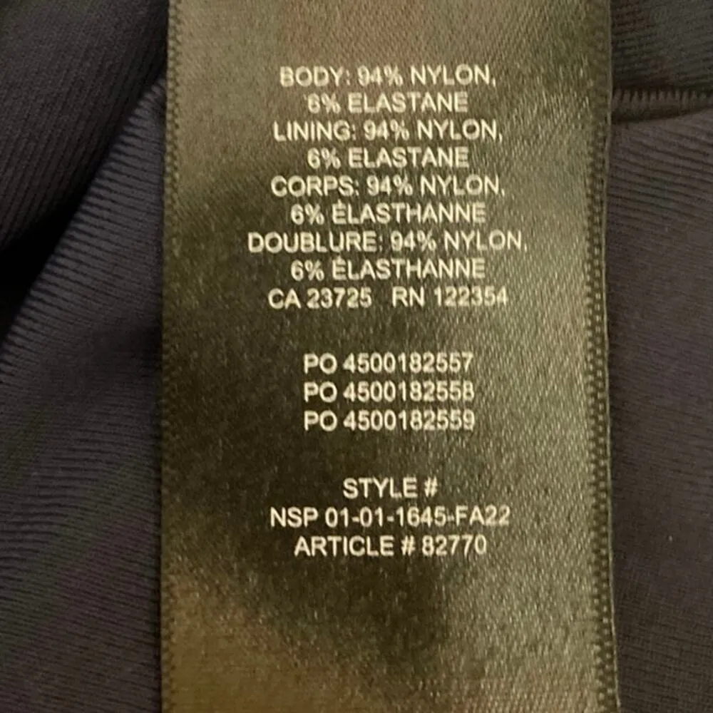 Aritzia Babaton Women's Blue Sleeveless Scoop Neck Cami Tank Crop Top Size L - Image 4