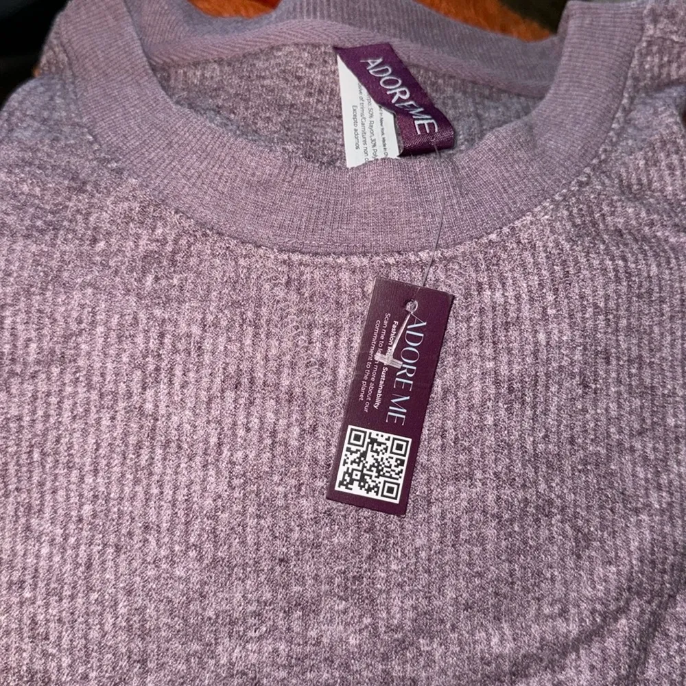 New‎ Sweater lounge - Image 2