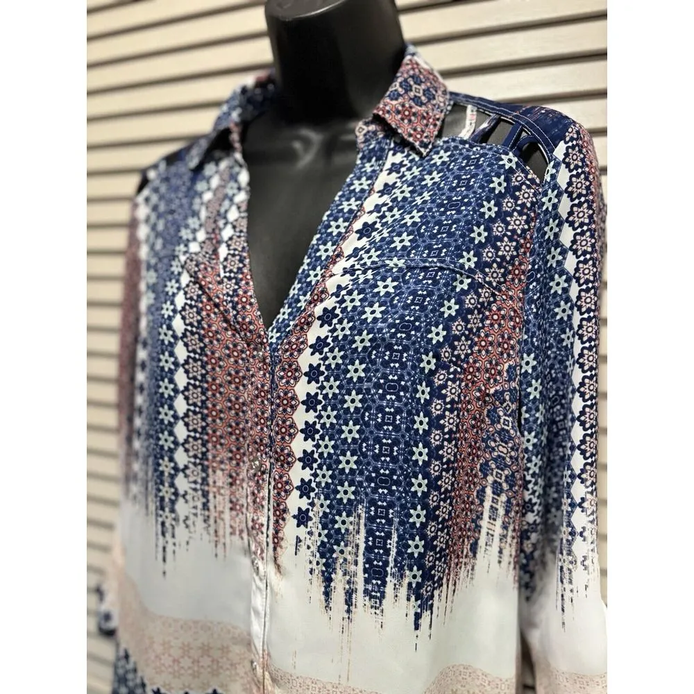 Candies Blue/Pink Floral Long Tab Sleeve Button Up Blouse Size S Open Shoulder‎ - Image 2