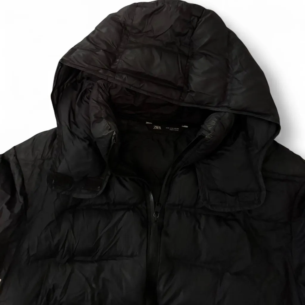 Zara black puffer jacket. Size small. - Image 4