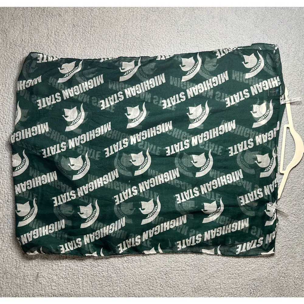 Michigan State Spartans Infinity Scarf‎ Womens OS Green White Logo 34"x26" NCAA - Image 2