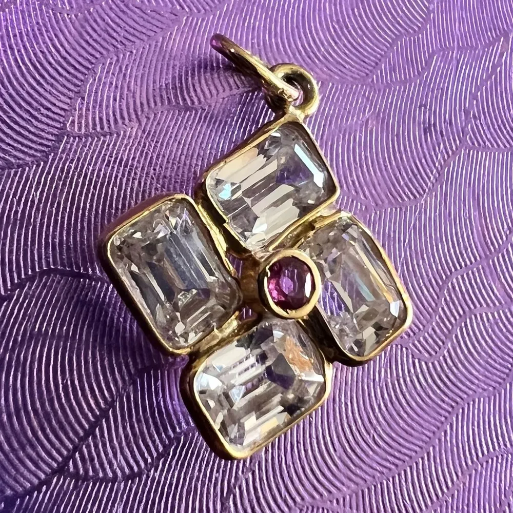 Amethyst 18K Gold  & Topaz? Pendant - Image 12