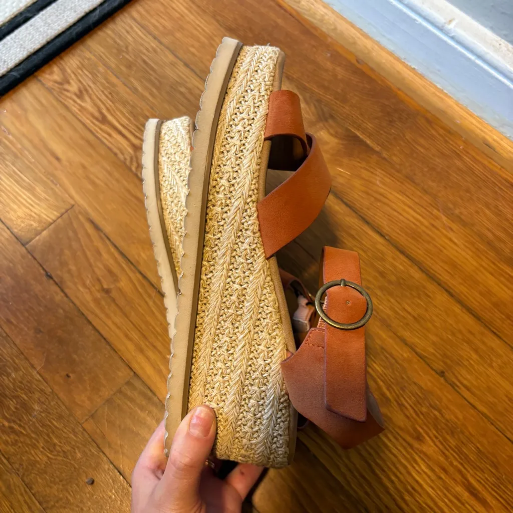 JC Penny POP Platform Espadrille Sandals Brown Orange Tan Strappy Women’s 8M Size 8 - Image 8