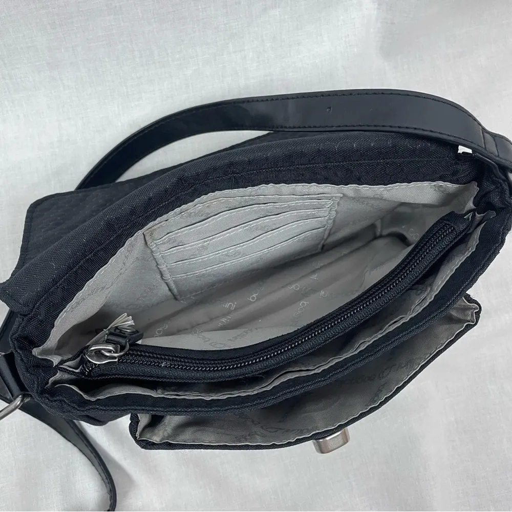 Baggallini Women's Flap Closure Nylon Adjustable Strap Crossbody Bag Black - Image 7