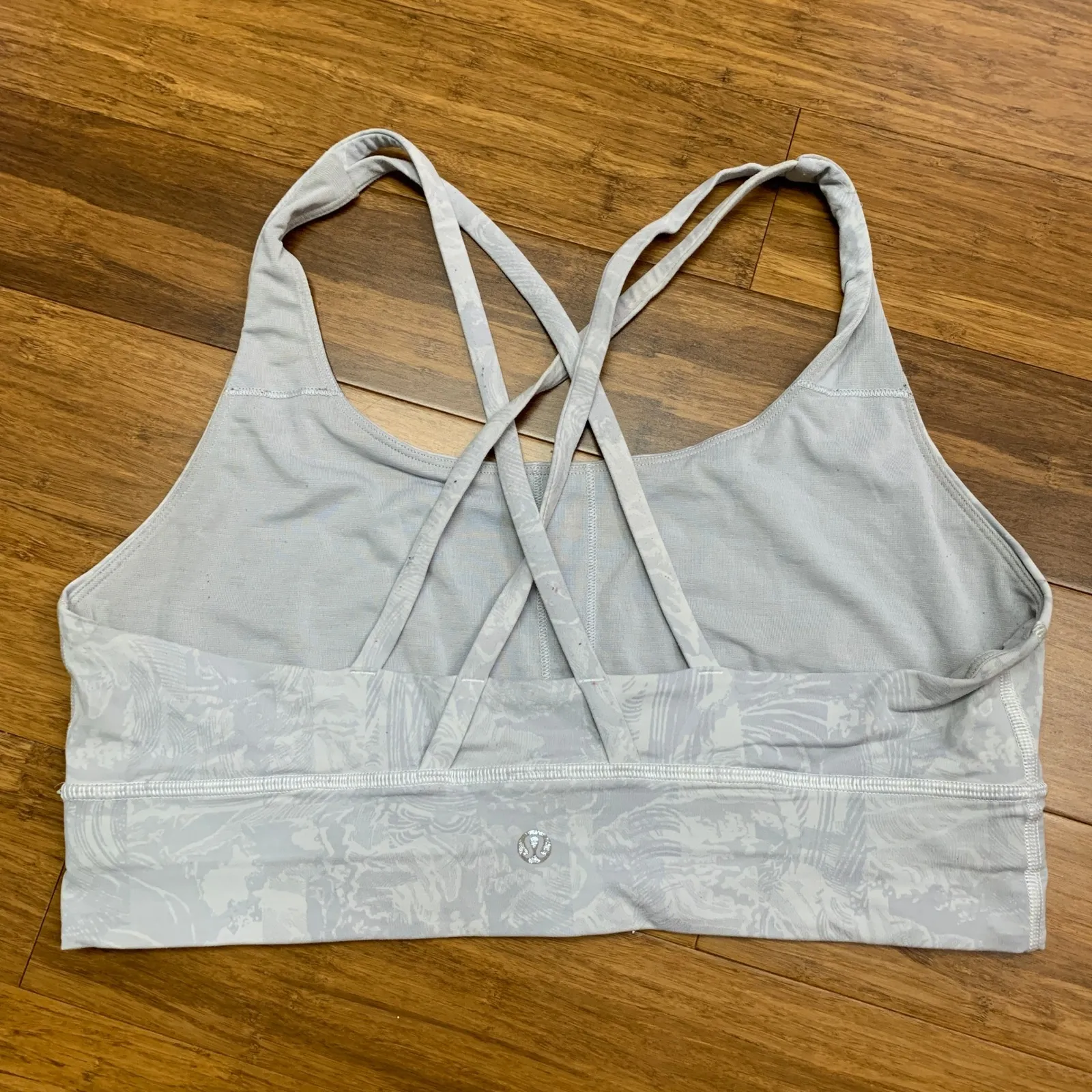 Lululemon Energy Long Line Yoga Bra Womens‎ Size 10 Gray Criss Cross Back Design - Image 2