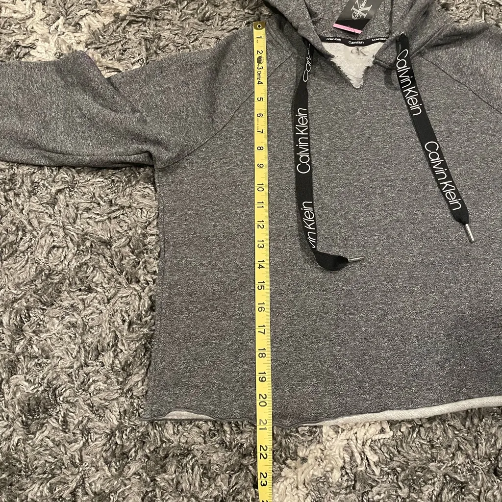 Calvin Klein  PERFORMANCE PULL OVER CROPPED HOODIE GRAY WOMENS SIZE SMALL - Image 7