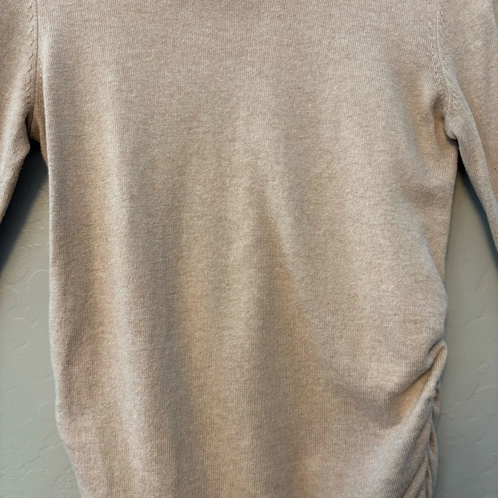 Motherhood Maternity beige long sleeve crew neck knit sweater size small - Image 4