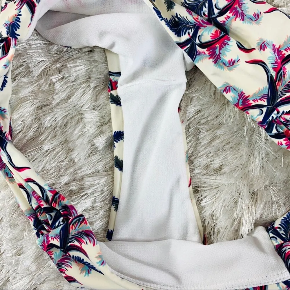 Tropical Foliage Feather Print Bikini Bottom XS Blue - Image 3