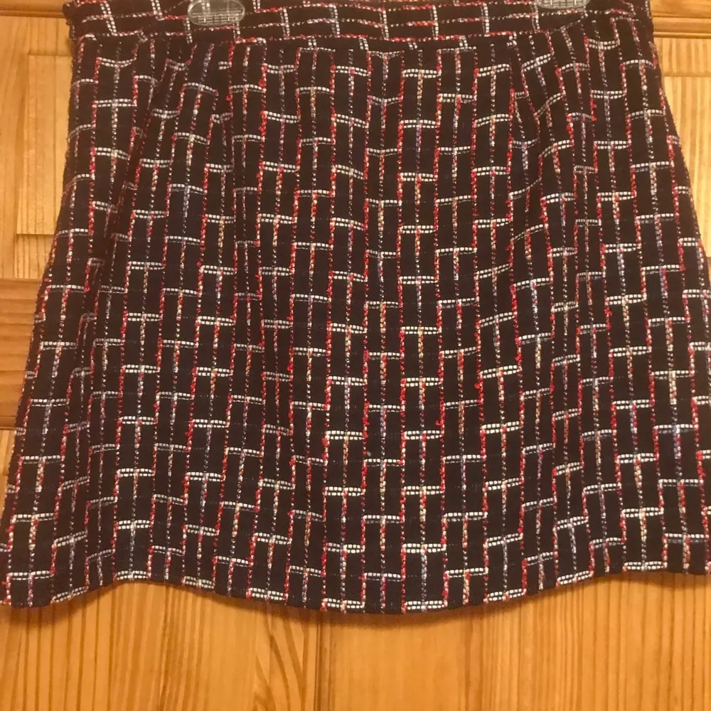 Ann Taylor Loft skirt size 14P - Image 3