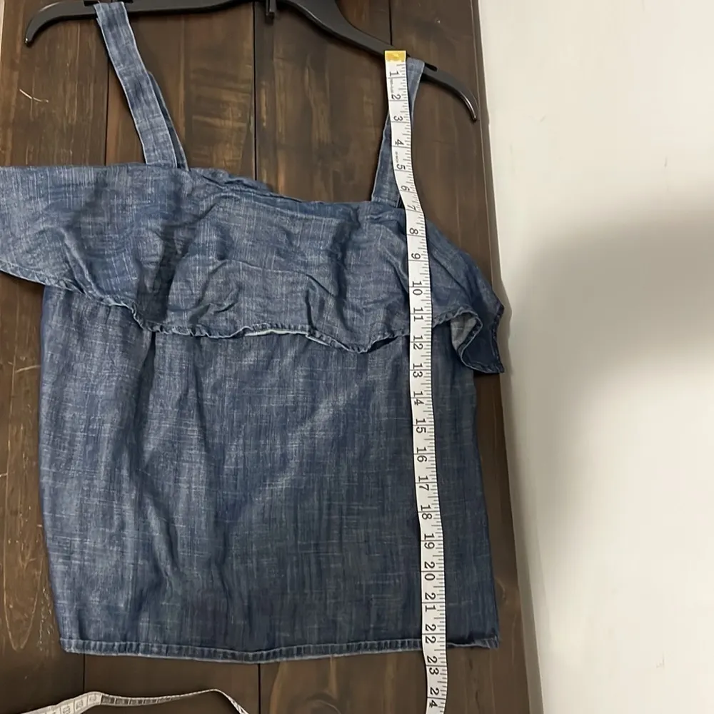 BANANA Republic Women’s Denim Chambray Ruffle Sleeveless Crop Top Size S - Image 6