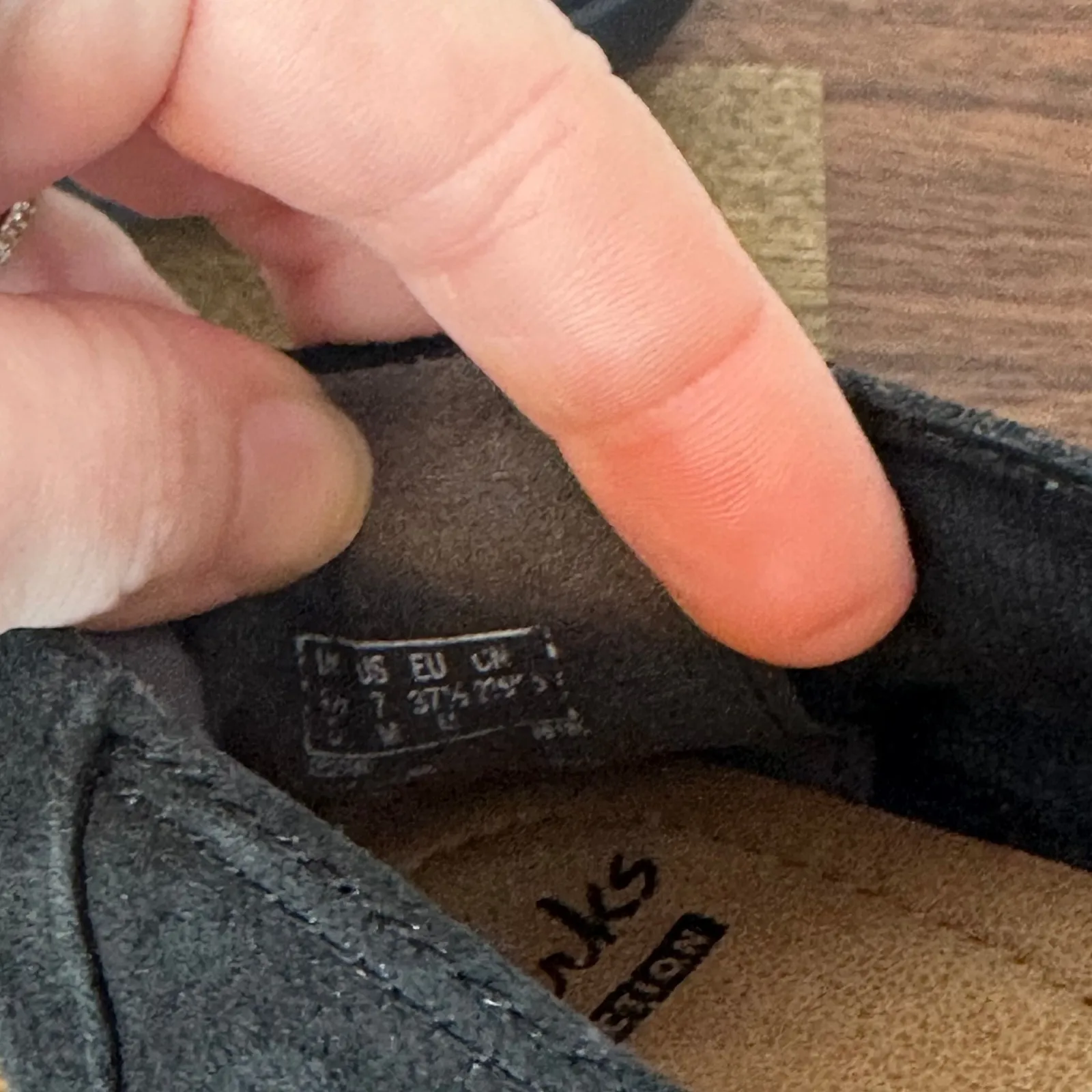 Clarks Womens Sneakers 7 Black Loafers Oil Suede Medora Jem Loafer Slip On - Image 5