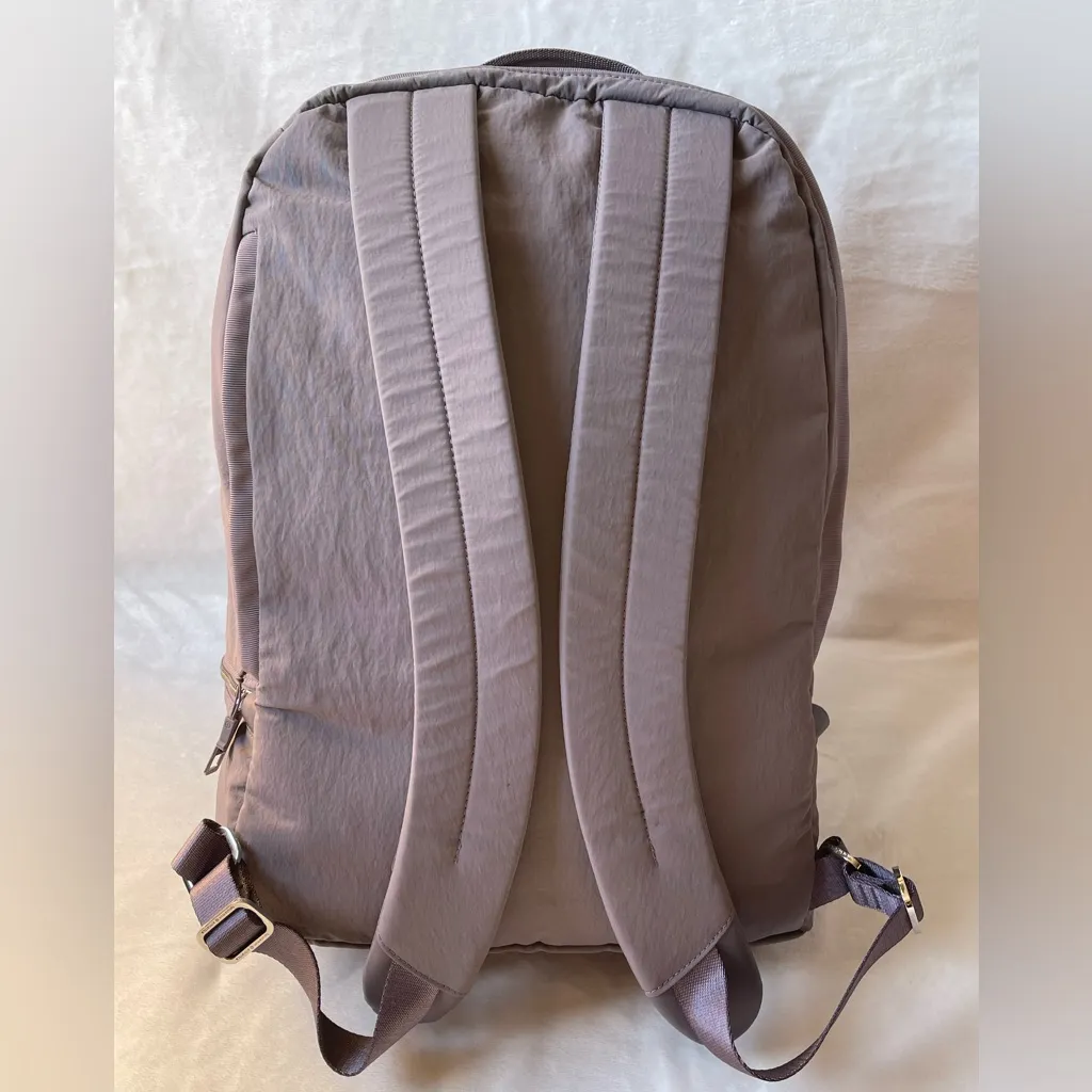 Lululemon Athletica City Adventurer Backpack Vol 17L in Dusky Lavander - Image 6