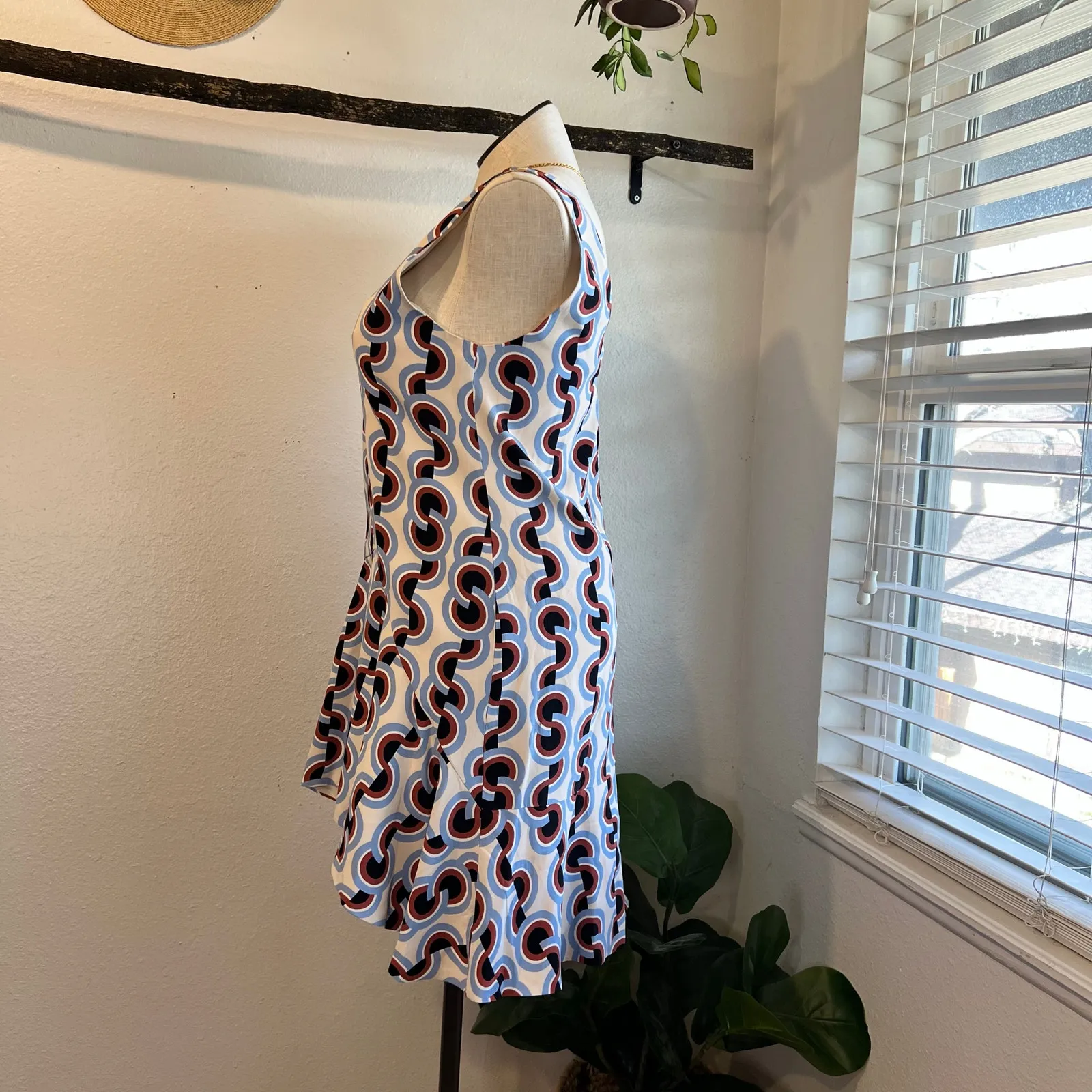 C/MEO Collective Retro Printed Ruffled Trim Sleeveless Dress Size Large NEW - Image 5