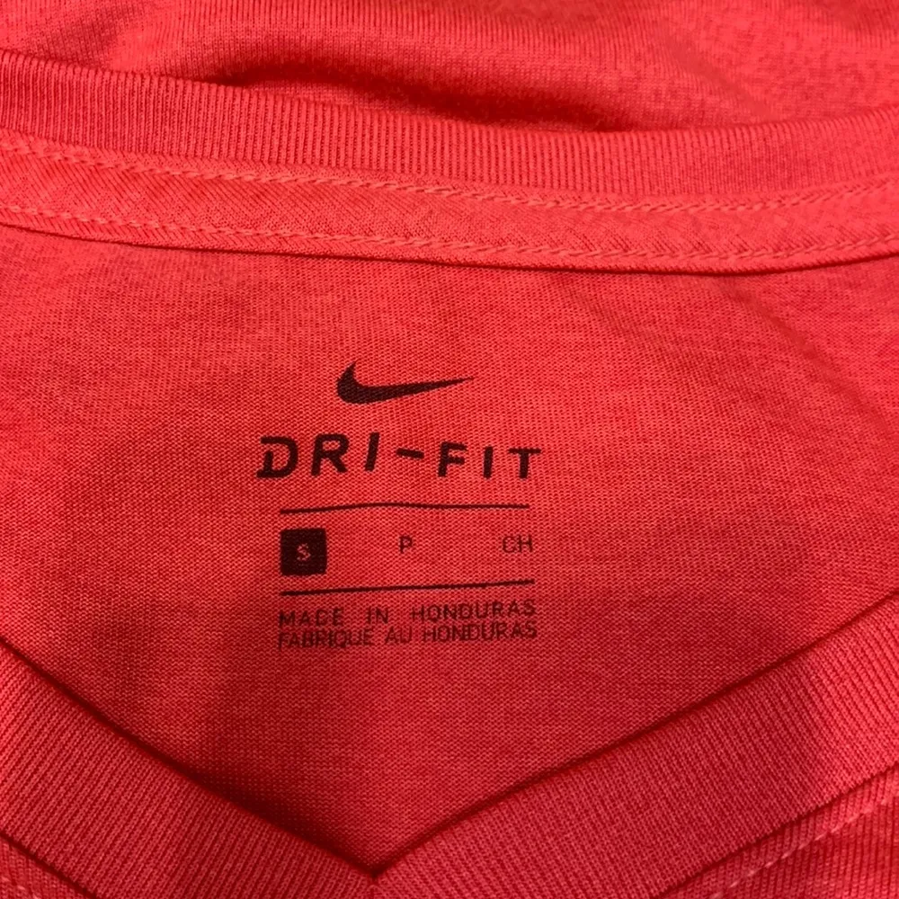 Nike Dri-fit Reddish Orange Tee Size Small - Image 5