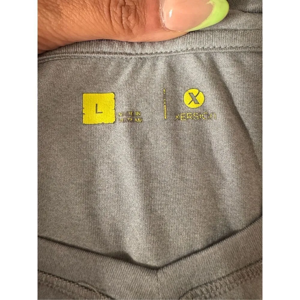 XERSION gray blouse size large - Image 5