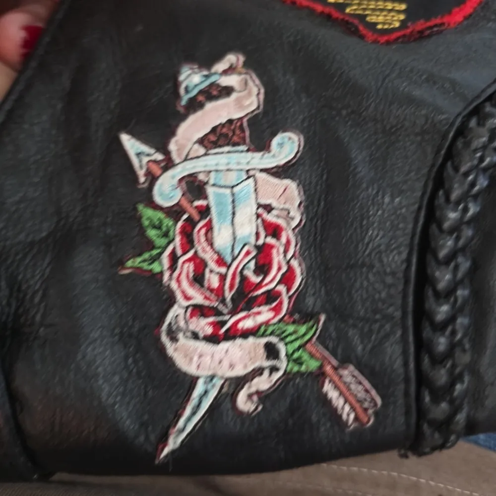 Vtg Genuine Leather Biker Vest Womens Size Large Adjustable Motorcycle Moto Bike - Image 10