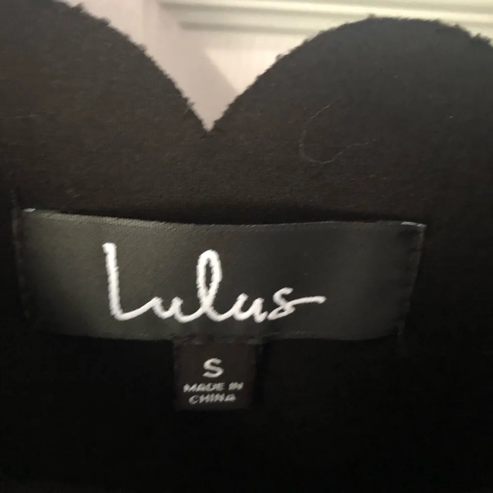 Lulus  mini dress, size small - Image 4