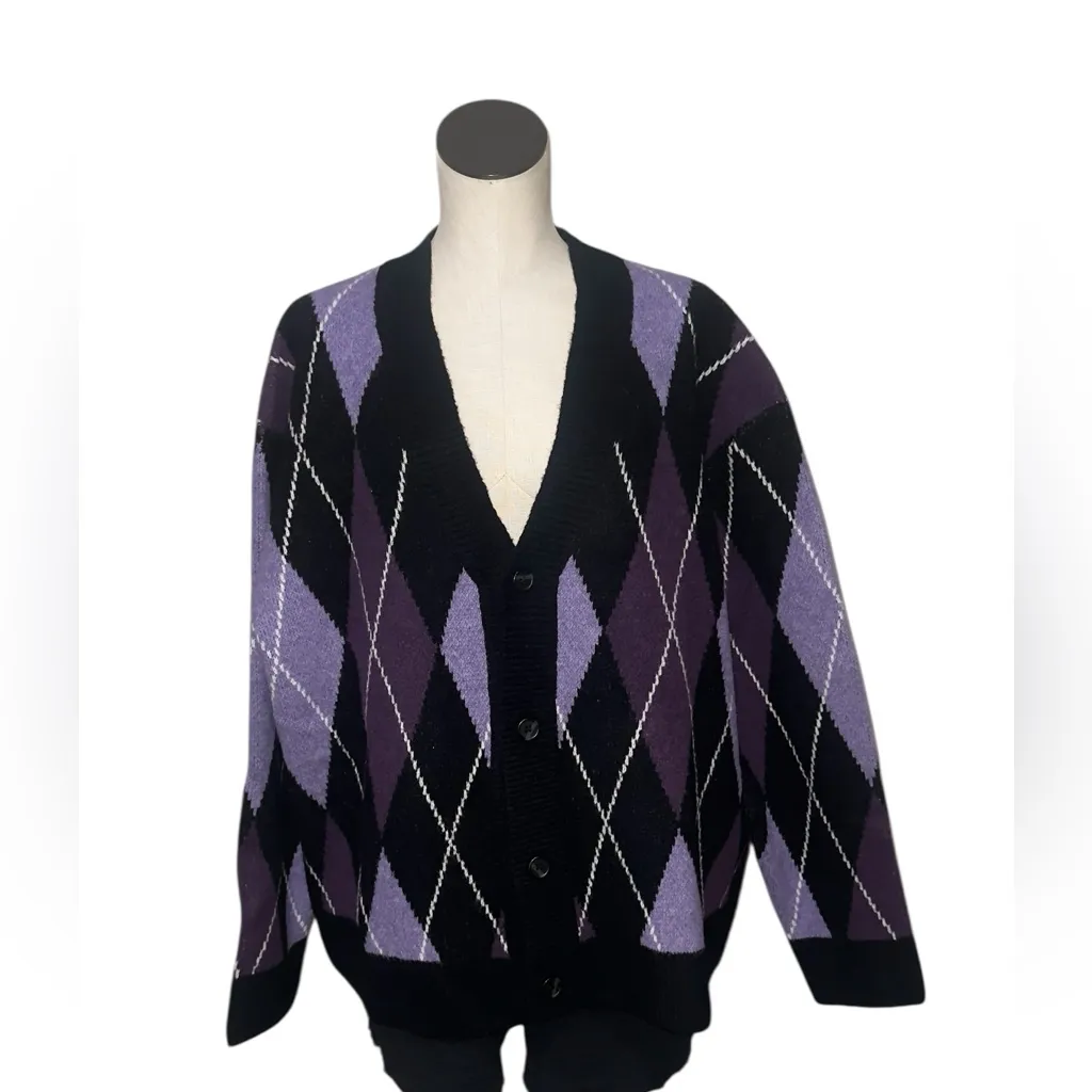 NWT H&M Unisex Purple Black Argyle Cardigan Sweater | Cozy Button-Up Knit Wool - Image 4