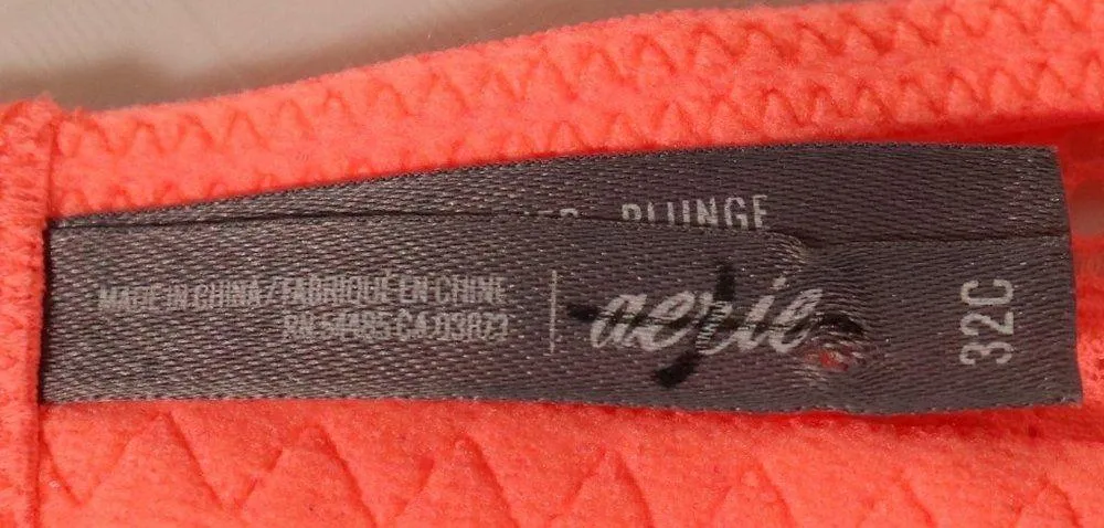 NWOT Aerie Halter Coral Bralette size 32C - Image 4