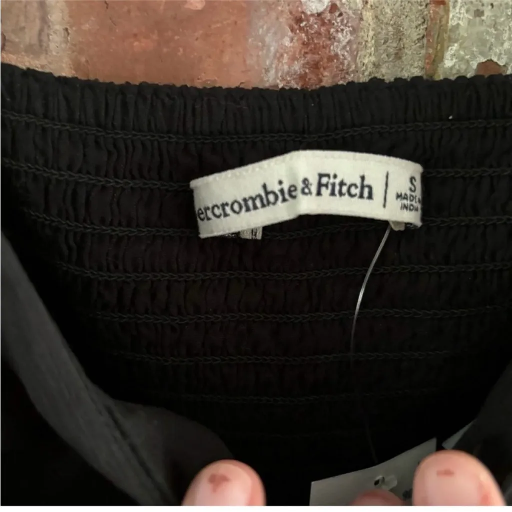 Abercrombie Black Mesh Crop Tank Top NWT, S - Image 4